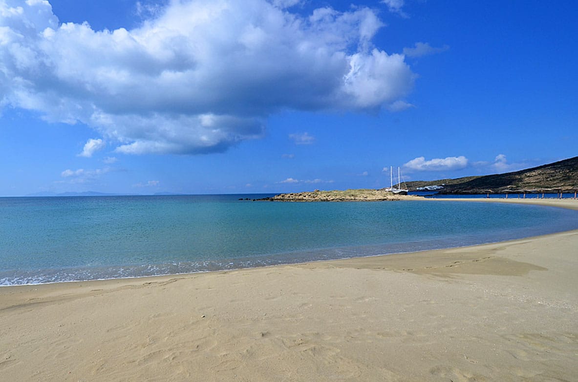 ios resort hotel greece