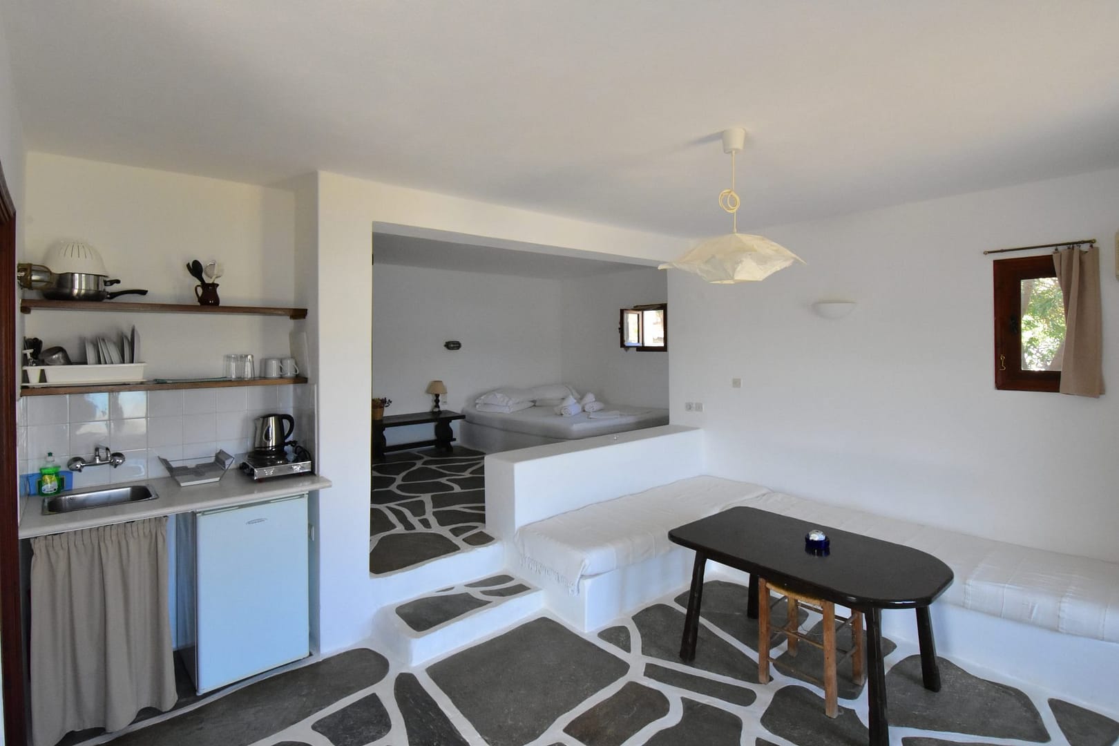 3. standard studio 15 inside petra holidays